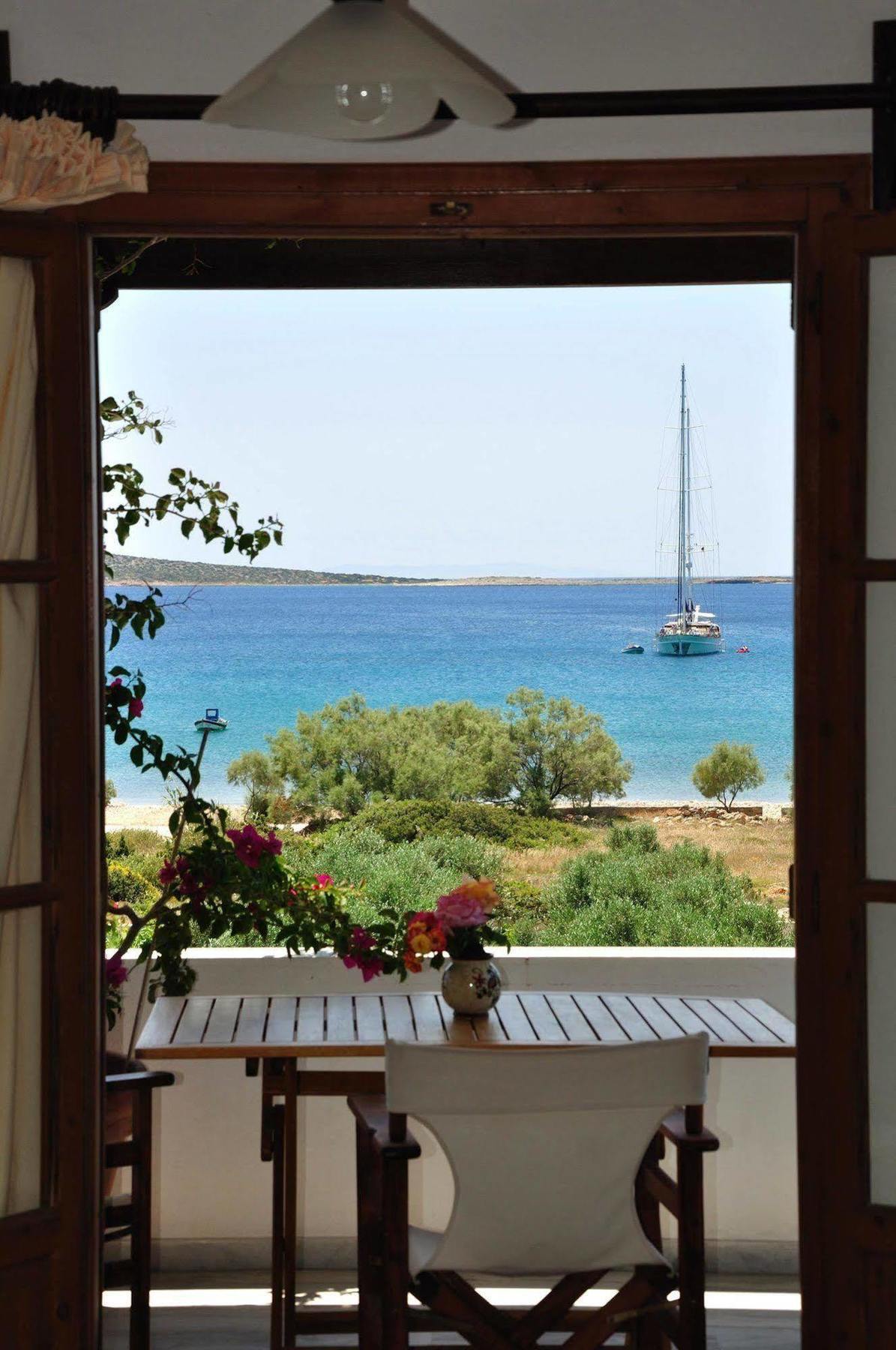 Michalis Apartments Near The Beaches With Sea View Parikia  Exterior photo