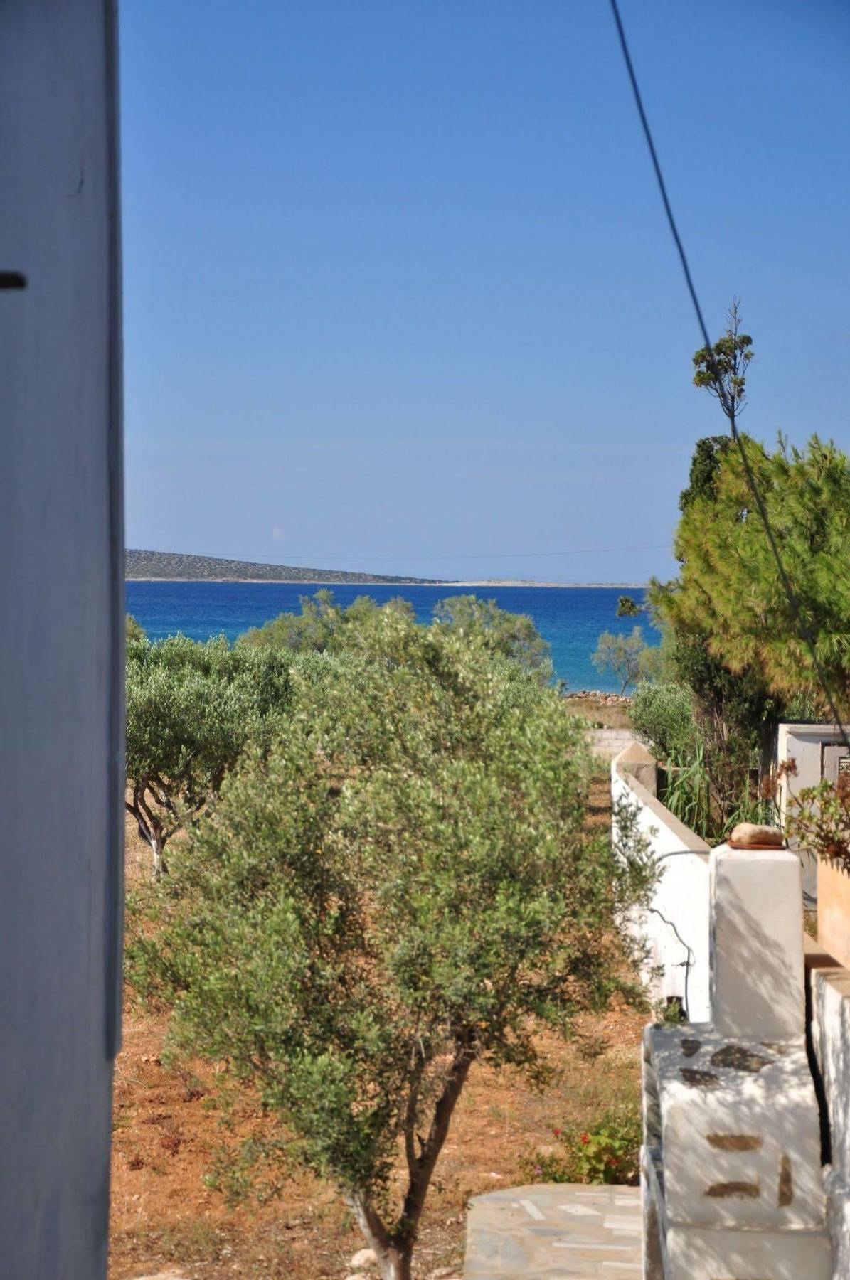 Michalis Apartments Near The Beaches With Sea View Parikia  Exterior photo